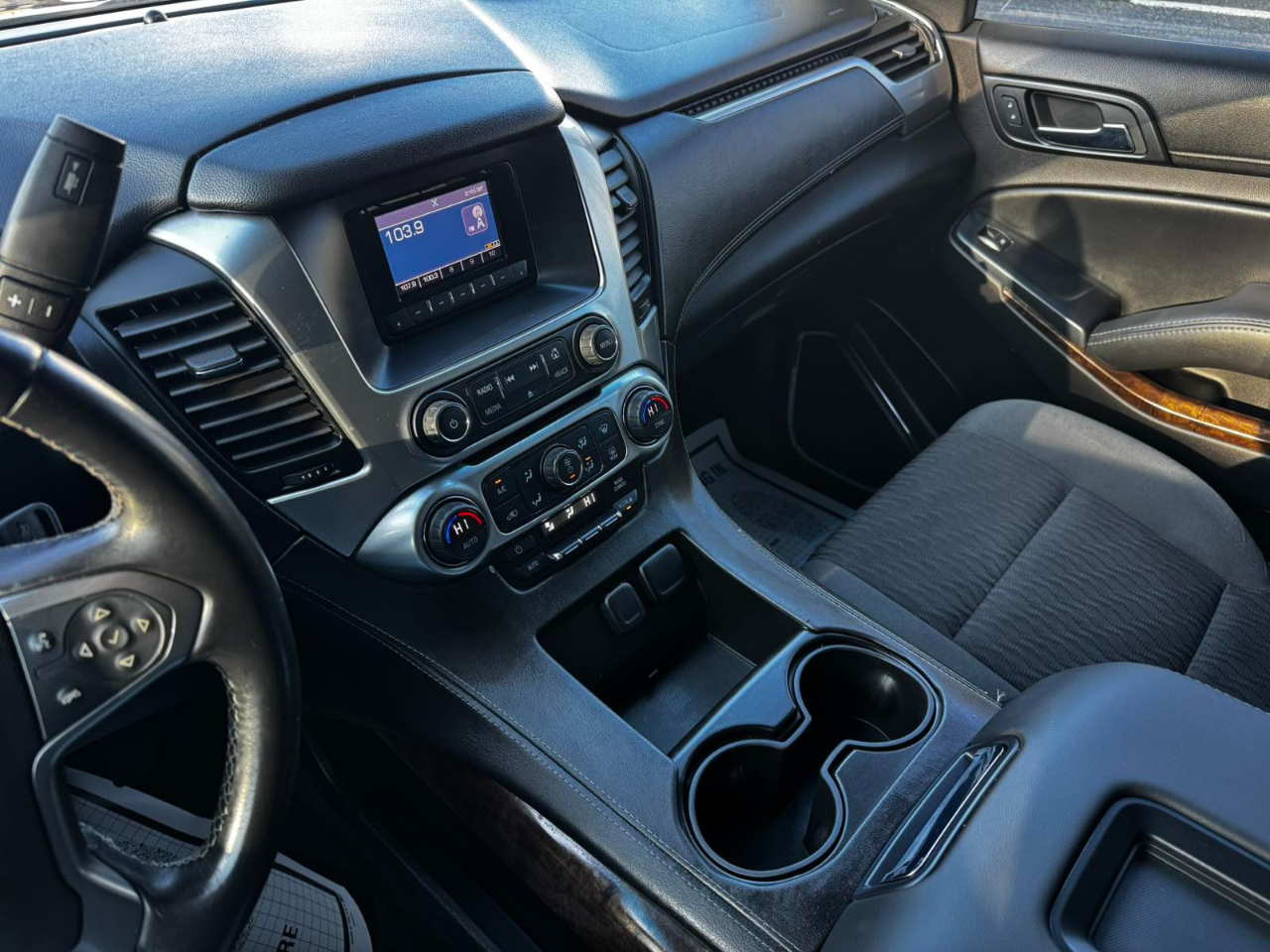 Chevrolet Tahoe LS 2015