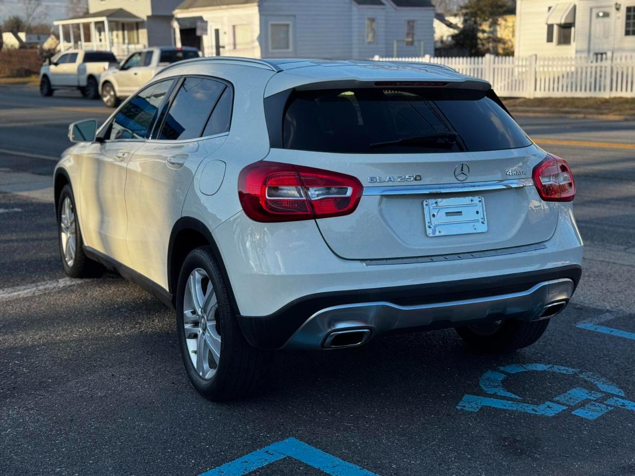 Mercedes-Benz GLA-Class GLA250 4MATIC 2018