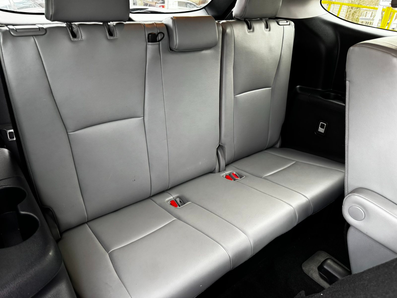 Toyota Highlander Hybrid XLE AWD 2022