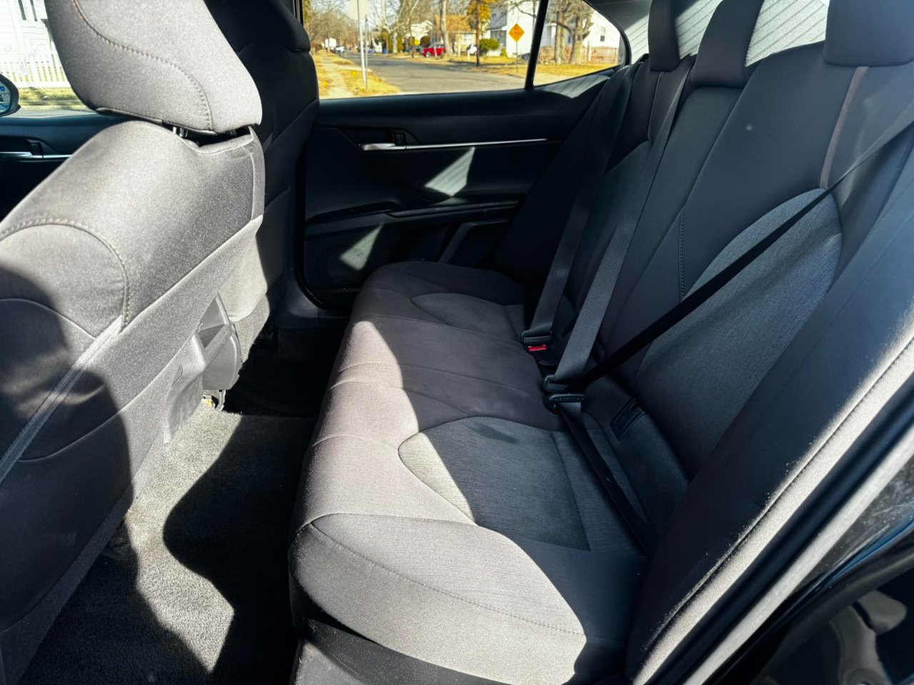 Toyota Camry Hybrid LE 2020