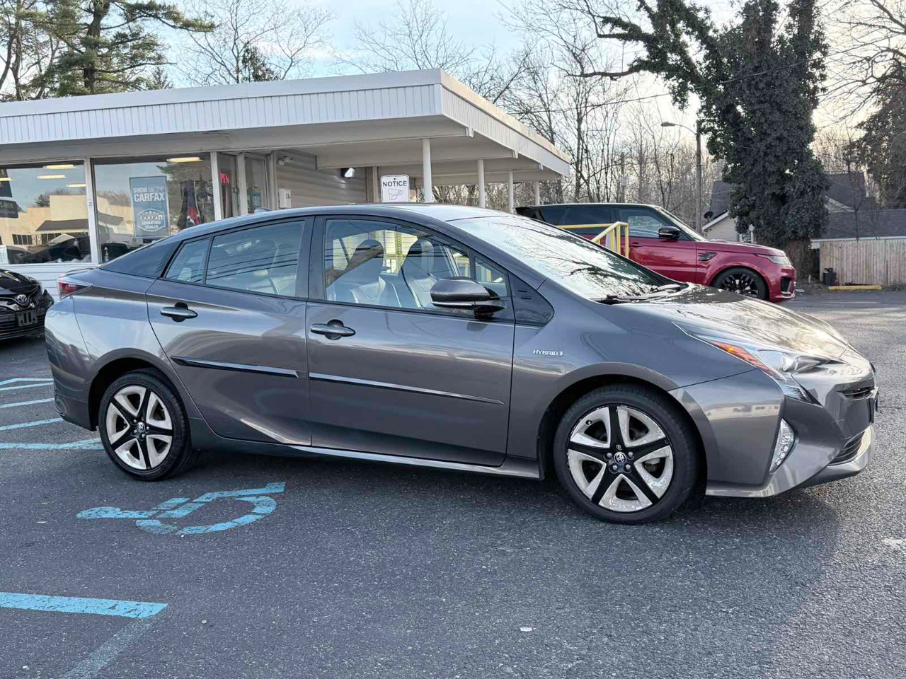 Toyota Prius Four 2016