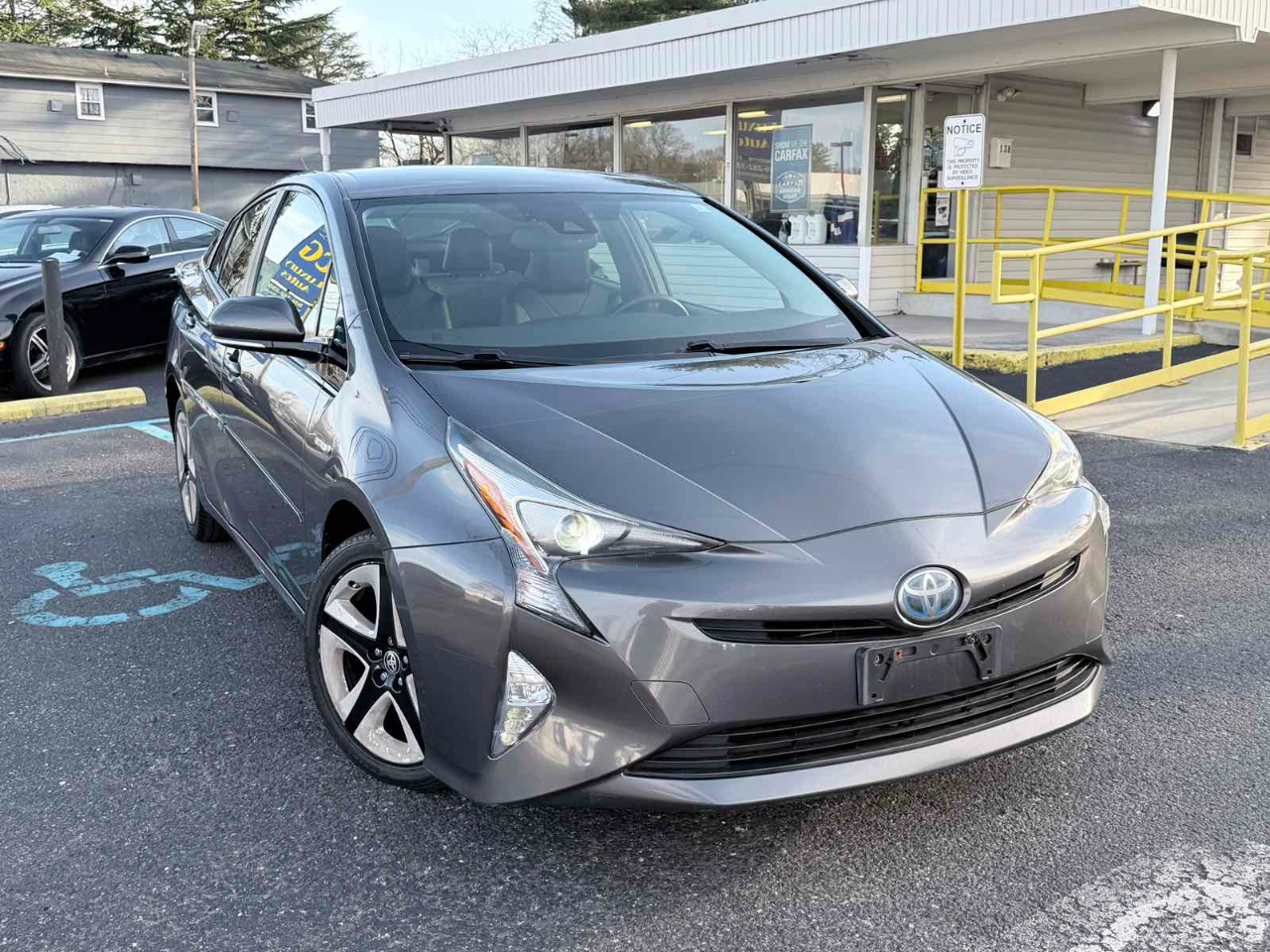 Toyota Prius Four 2016