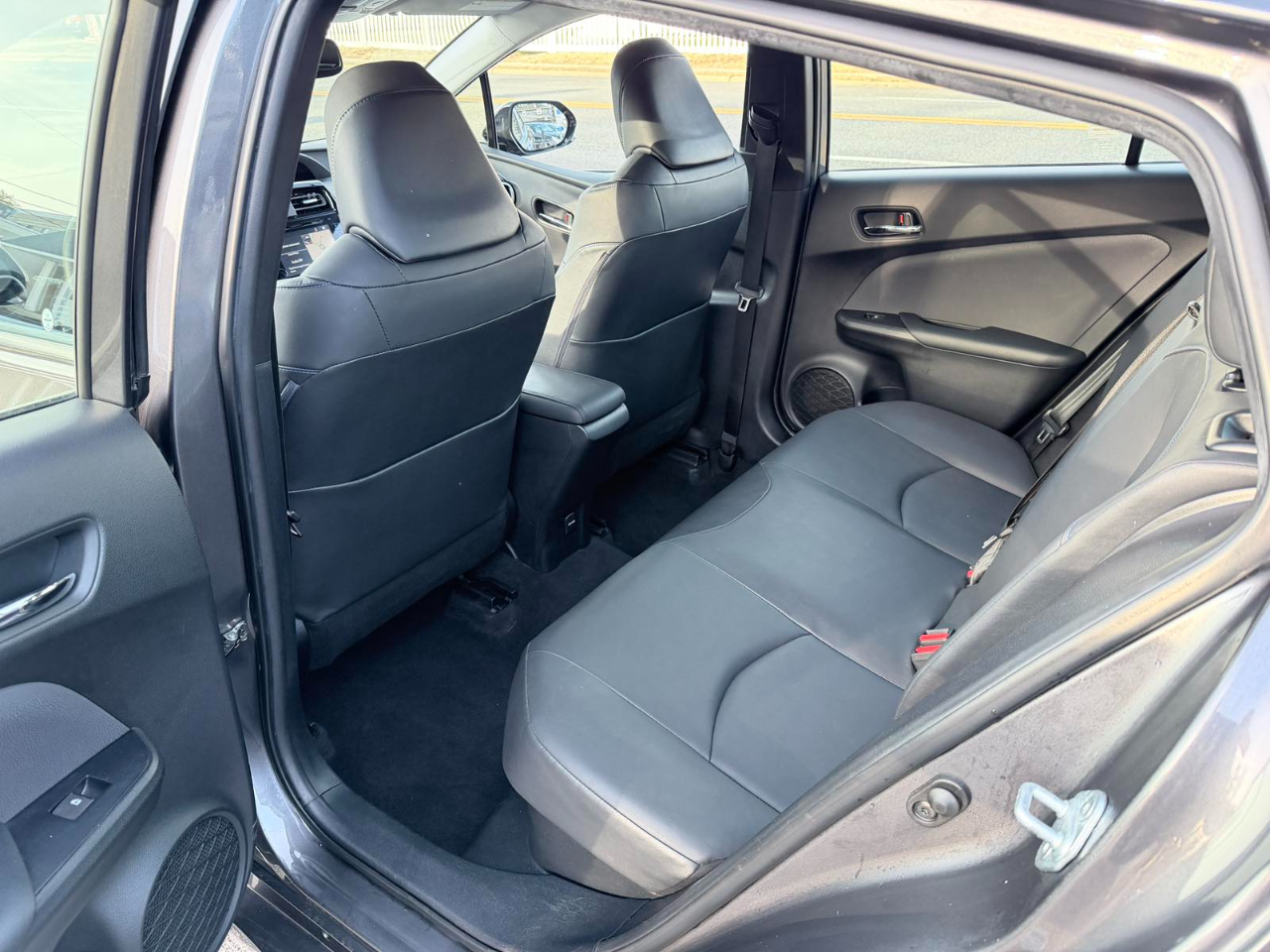 Toyota Prius Four 2016