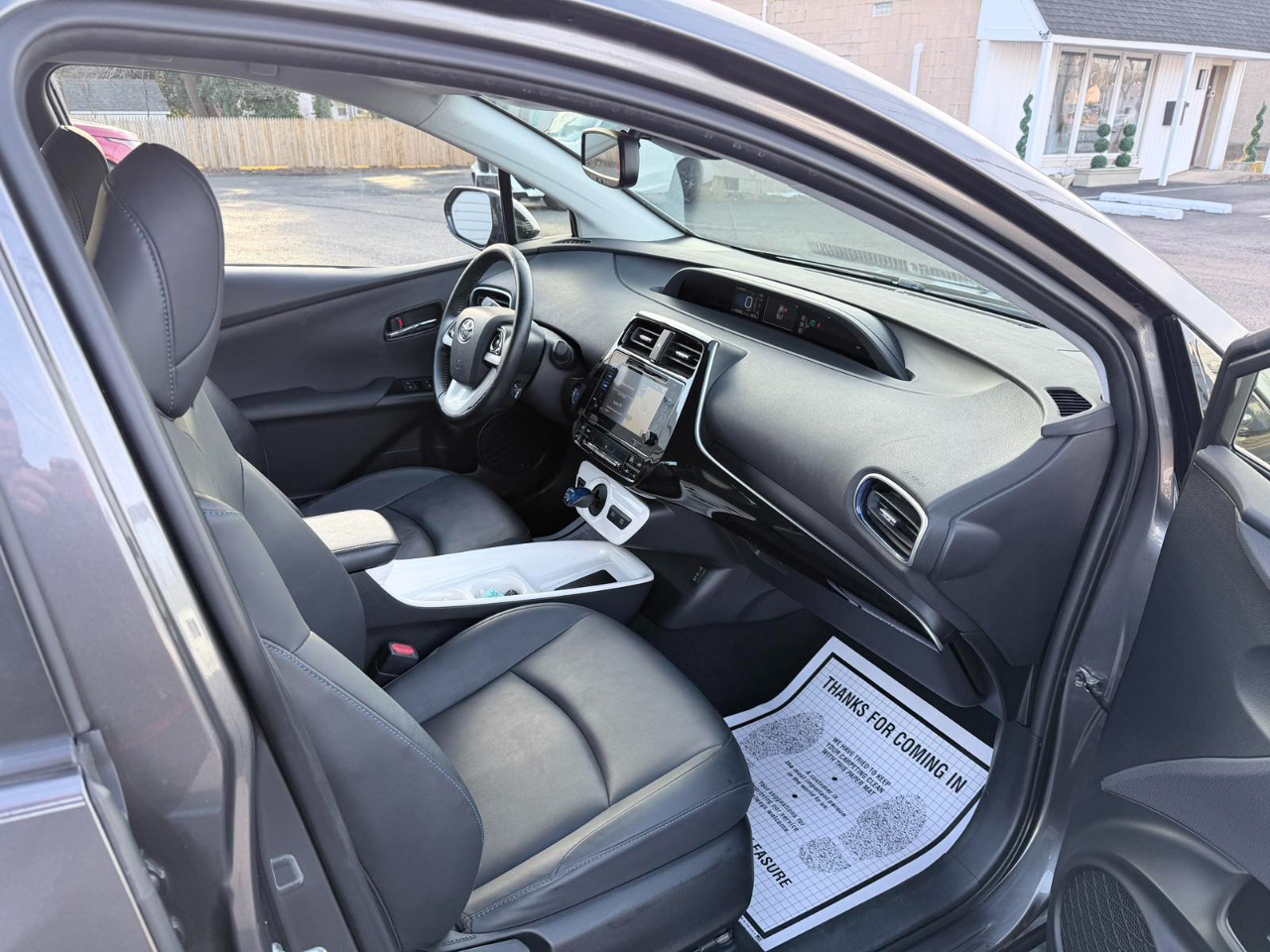 Toyota Prius Four 2016