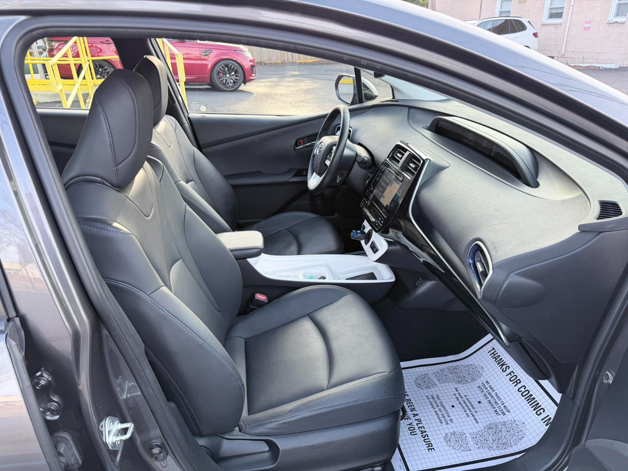 Toyota Prius Four 2016