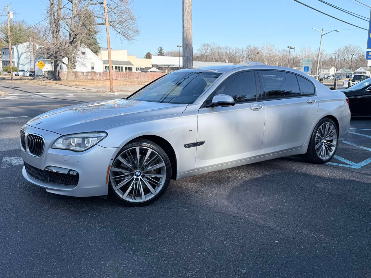 BMW 7-Series 750Li 2013
