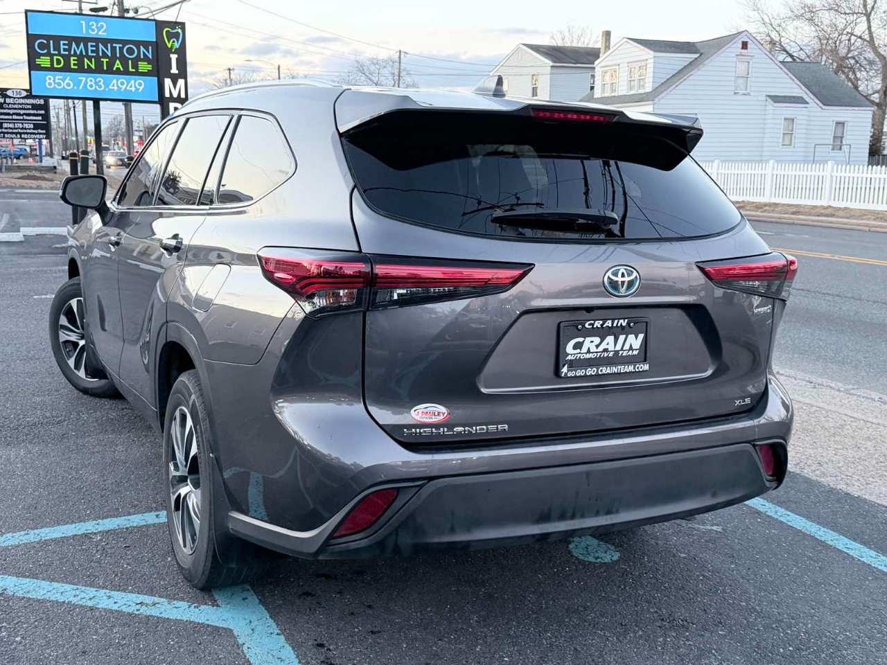 Toyota Highlander Hybrid XLE 2022