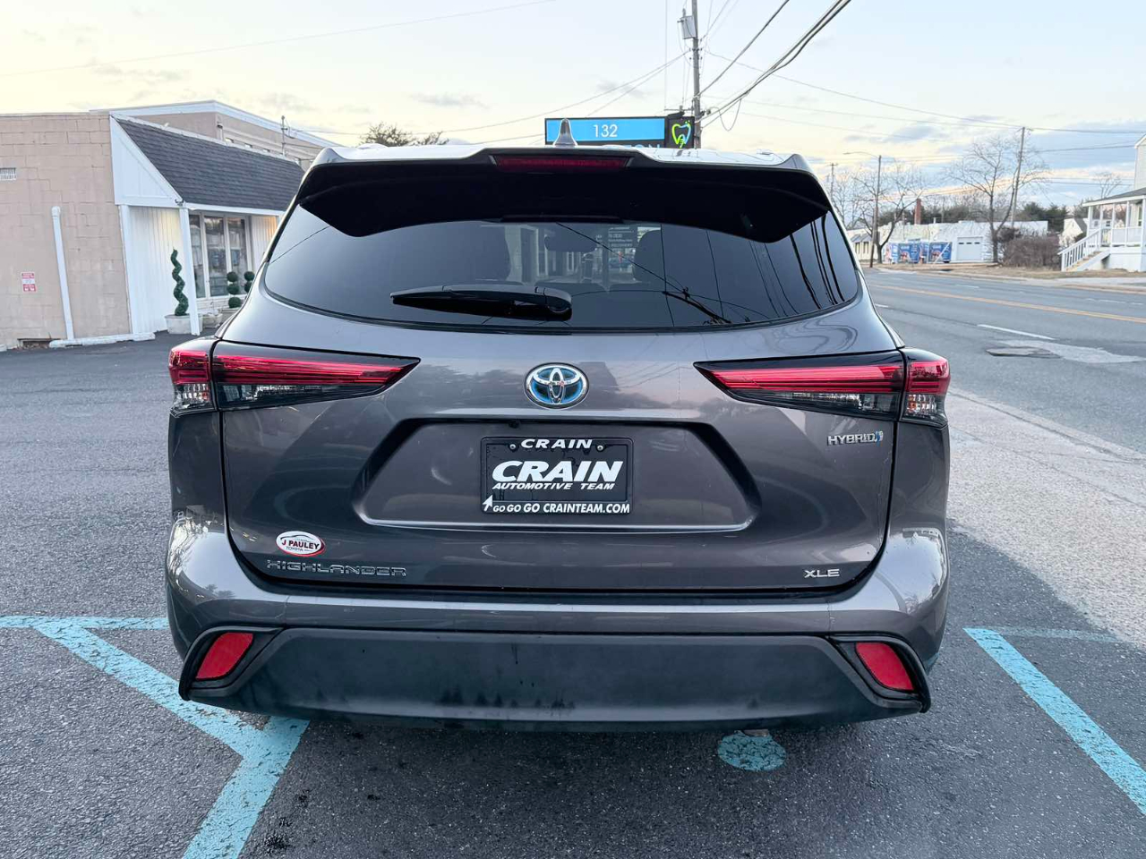 Toyota Highlander Hybrid XLE 2022