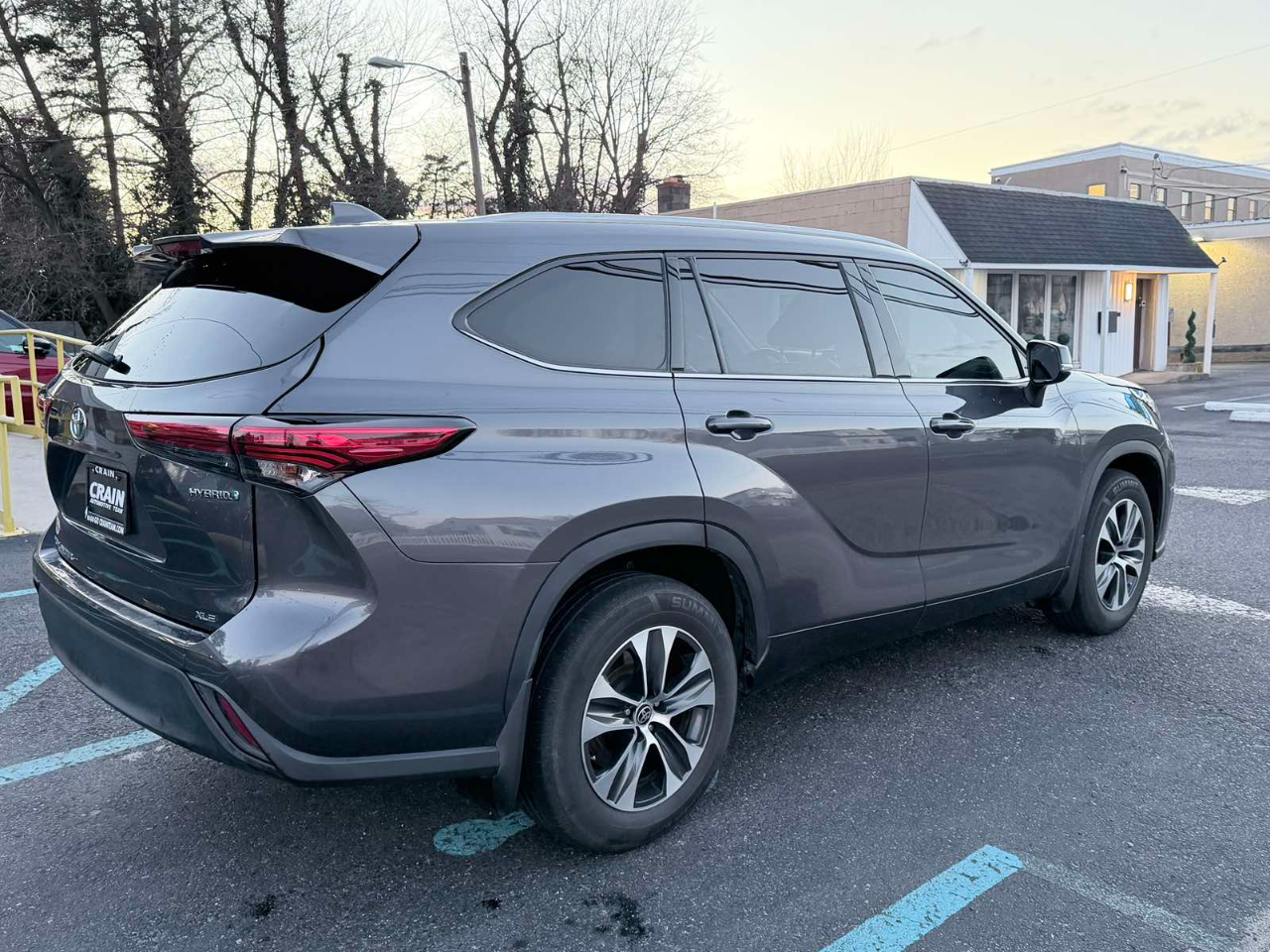 Toyota Highlander Hybrid XLE 2022