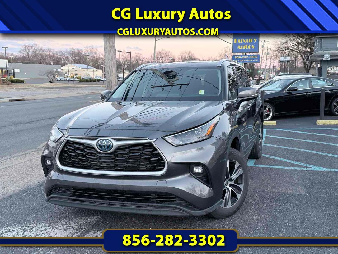 Toyota Highlander Hybrid XLE 2022