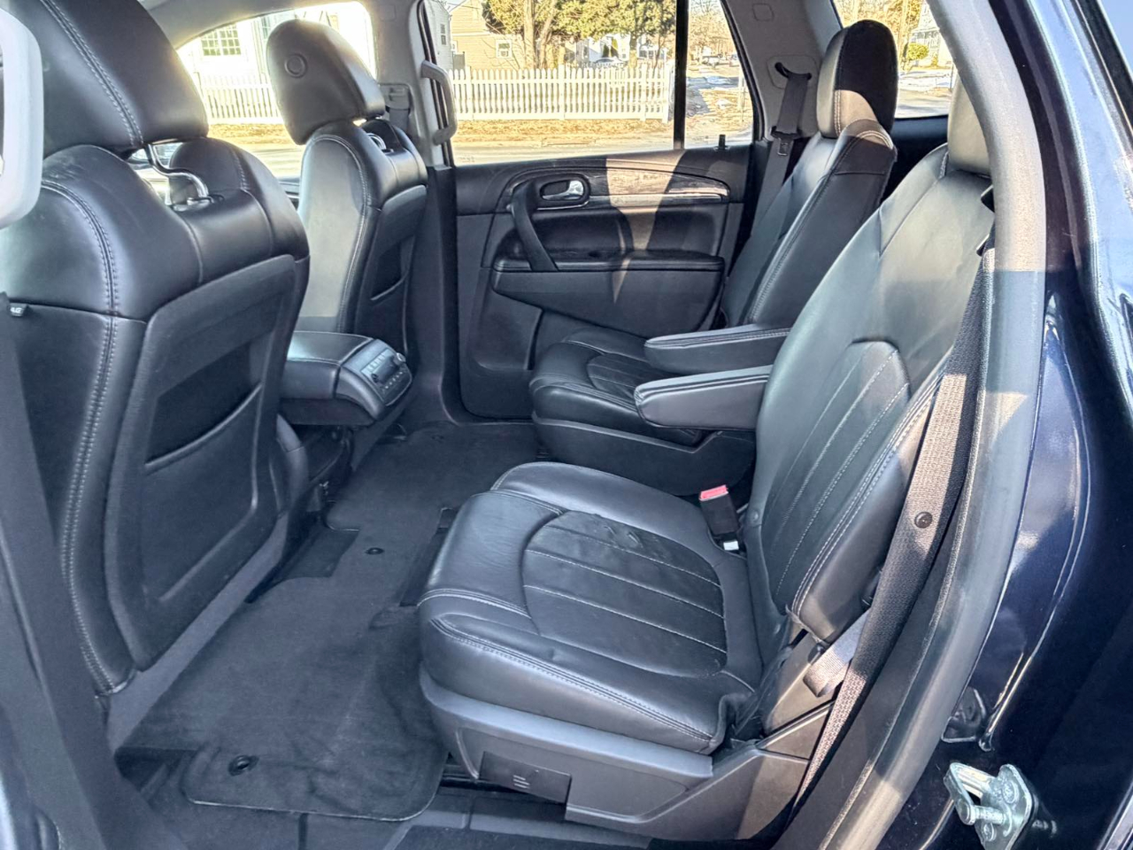Buick Enclave Leather AWD 2015