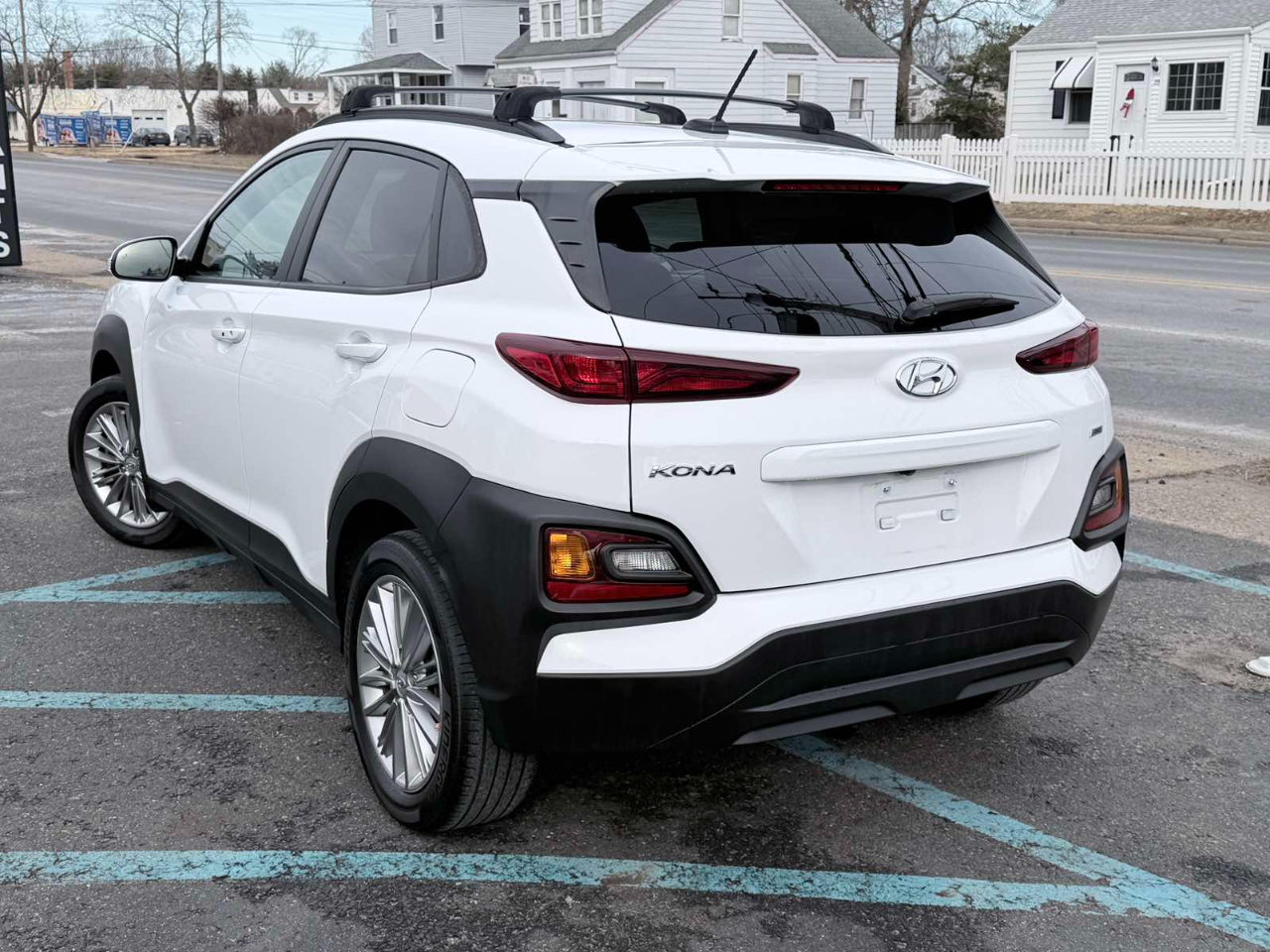 Hyundai Kona SEL AWD 2021