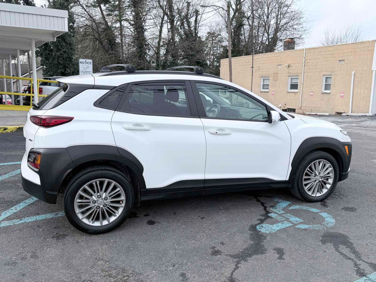 Hyundai Kona SEL AWD 2021