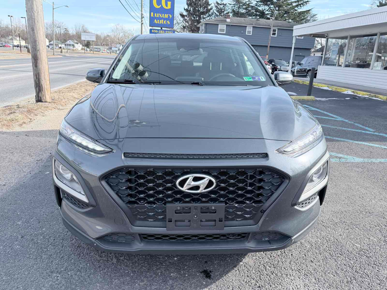 Hyundai Kona SE 2021