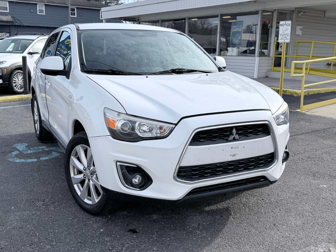 Mitsubishi Outlander Sport ES 2WD 2015