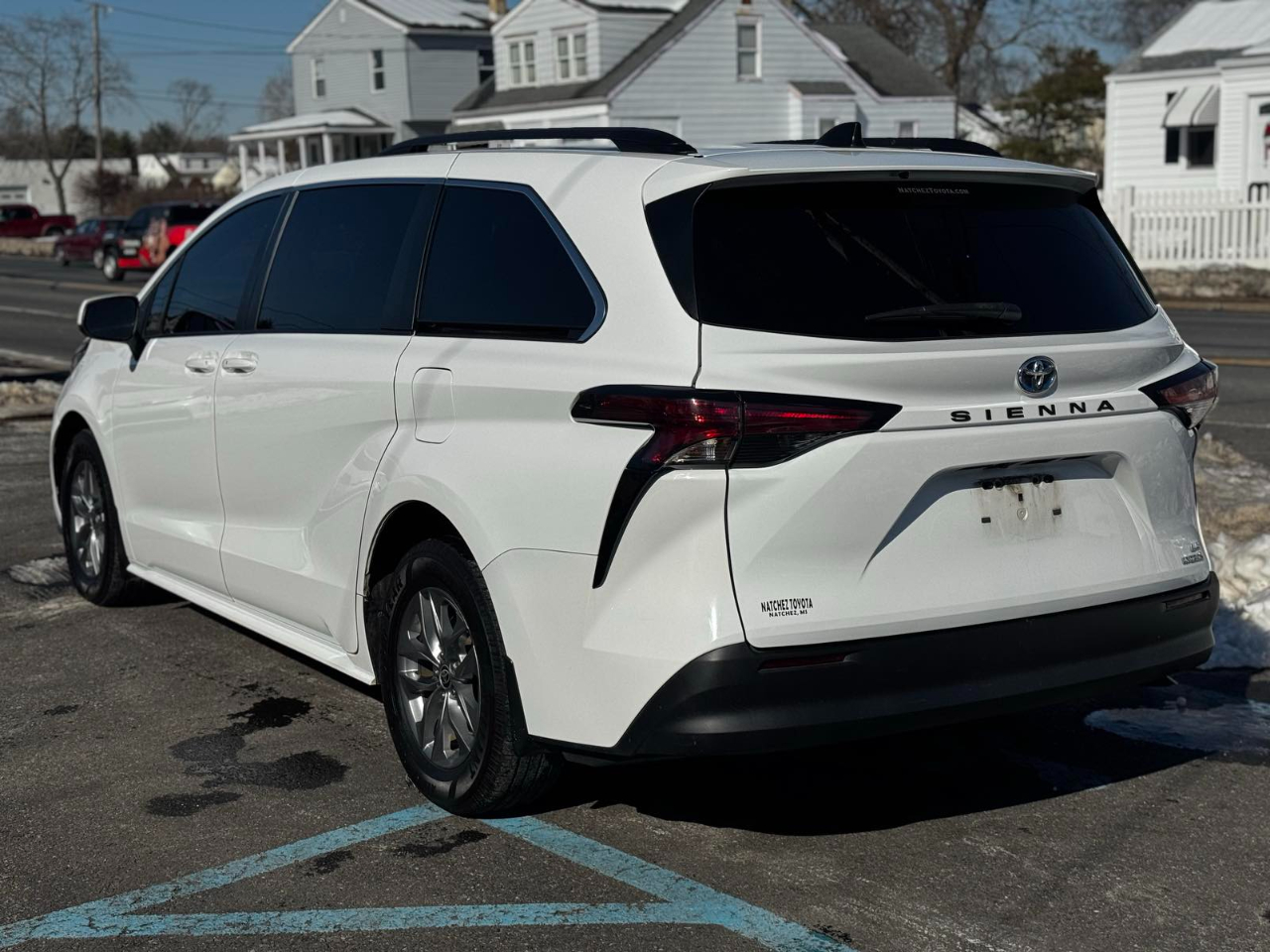 Toyota Sienna LE 8-Passenger 2022