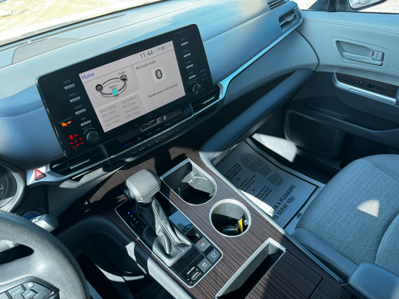 Toyota Sienna LE 8-Passenger 2022