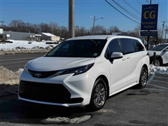 2022 Toyota Sienna 