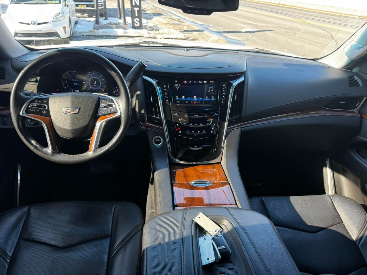 Cadillac Escalade Luxury 2016