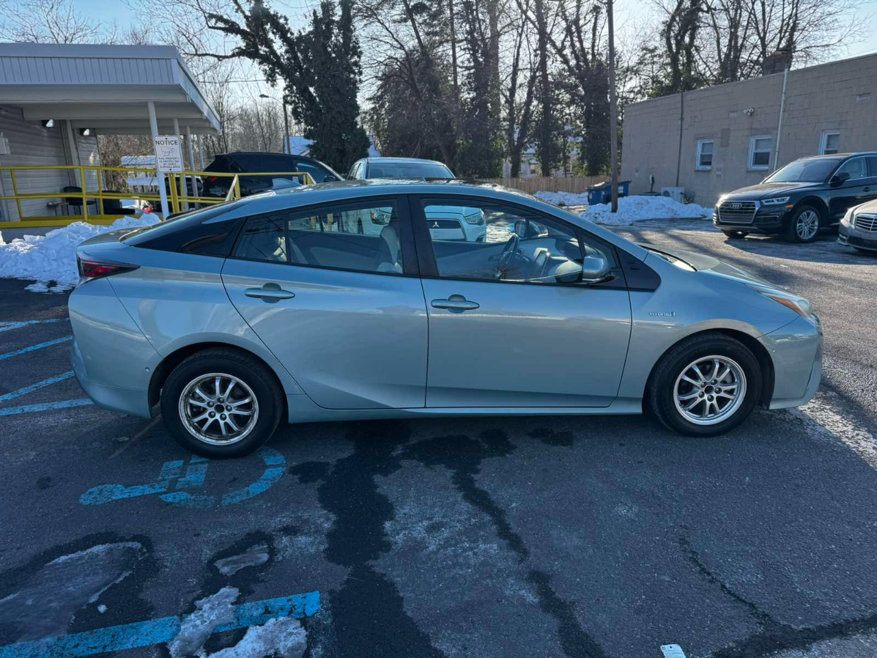 Toyota Prius Four 2018