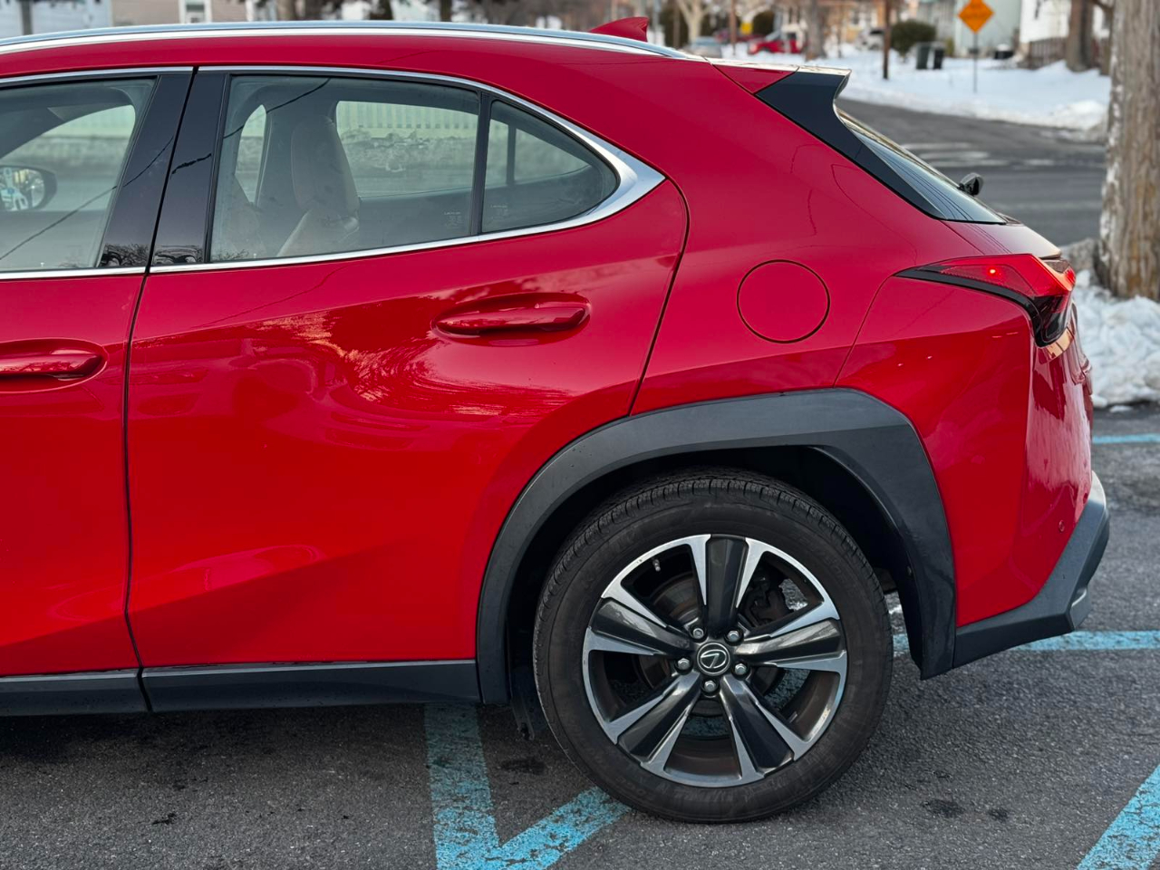 Lexus UX 200 Base 2019