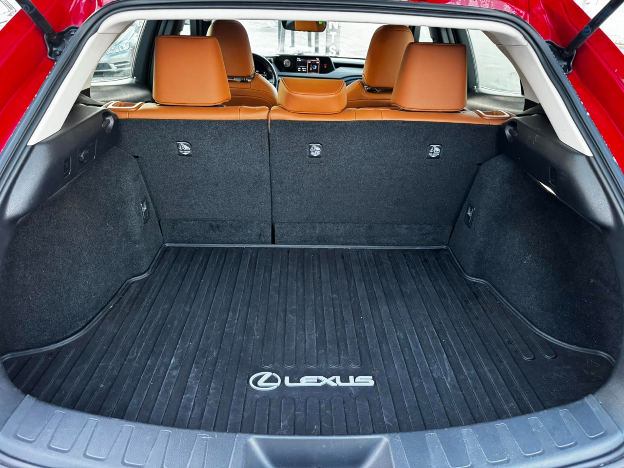 Lexus UX 200 Base 2019