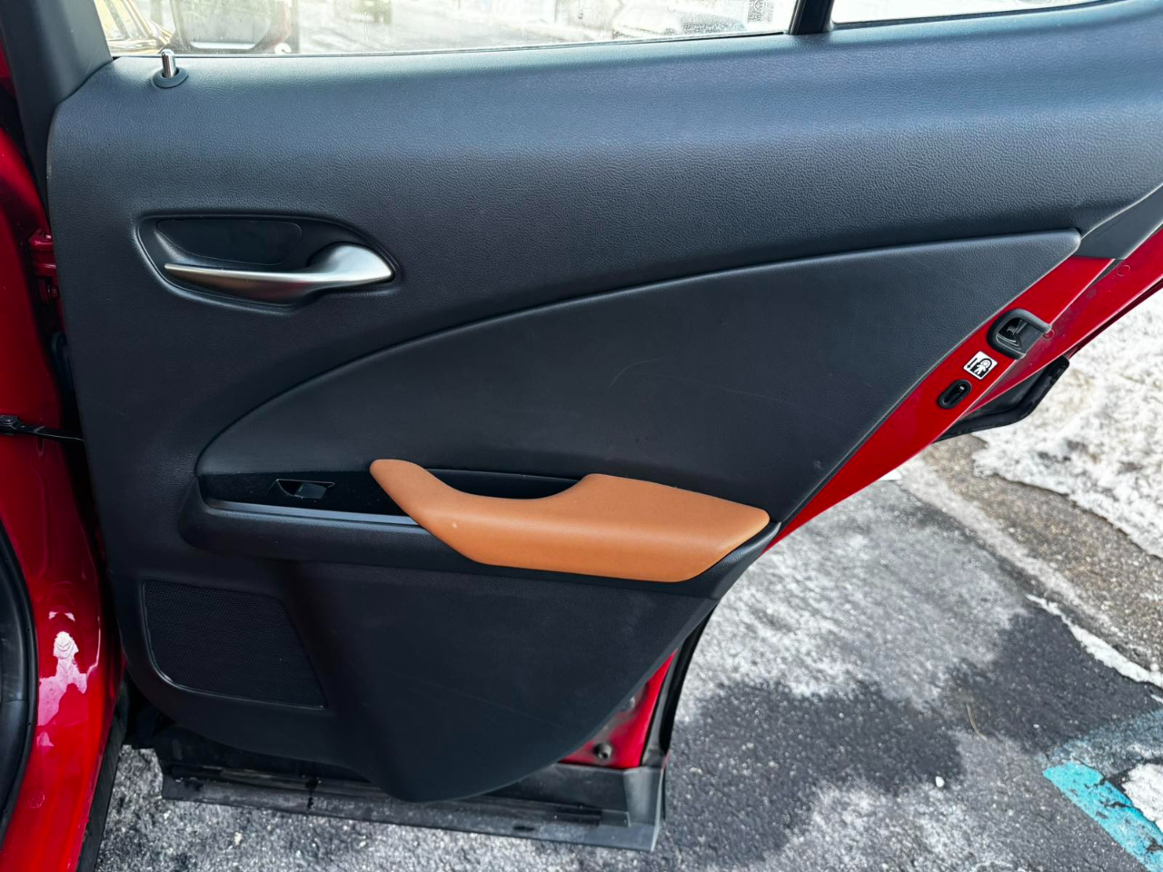 Lexus UX 200 Base 2019