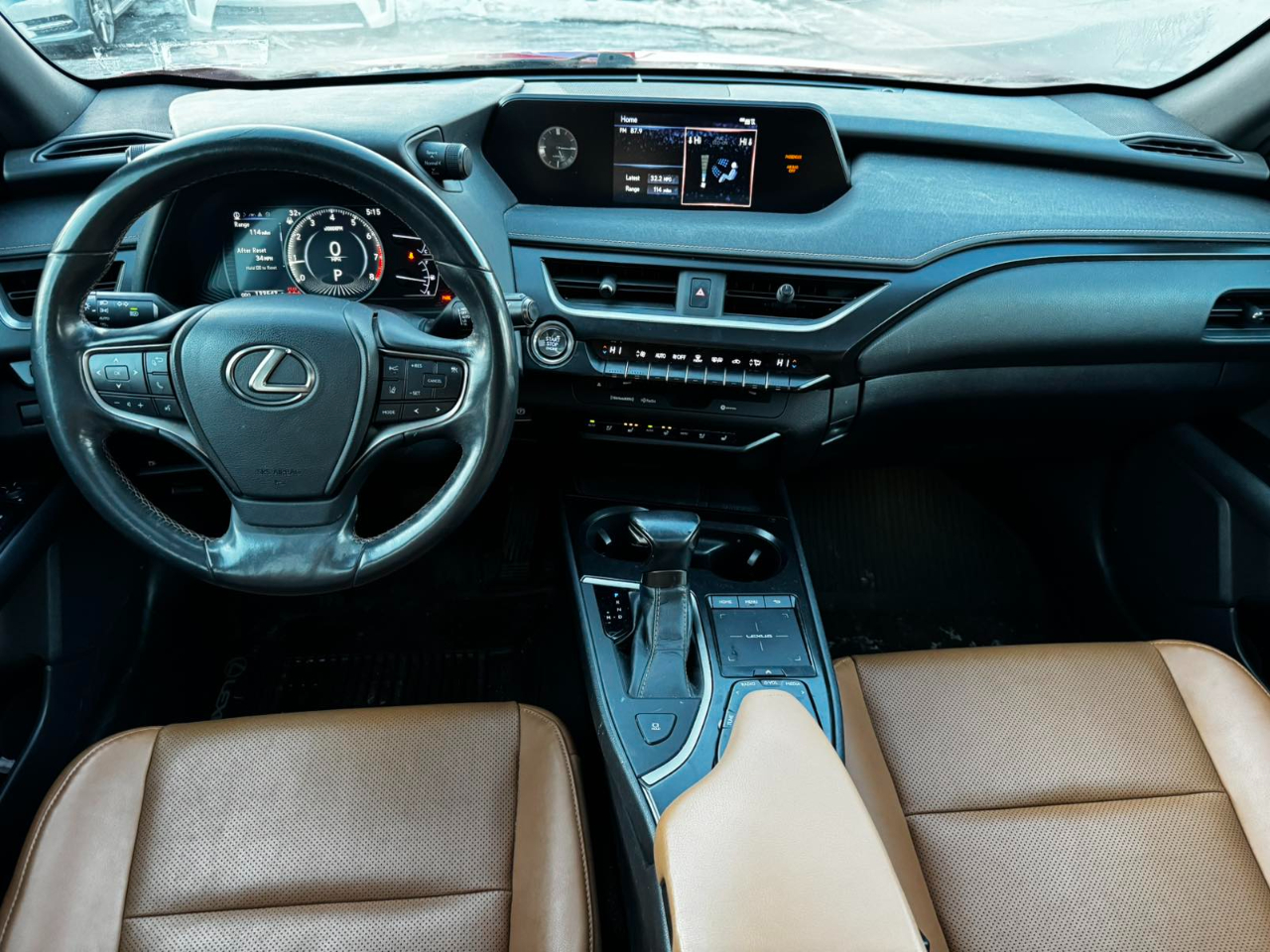 Lexus UX 200 Base 2019