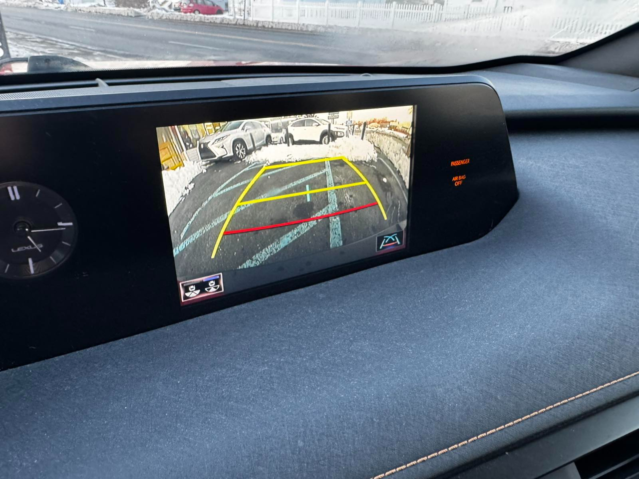 Lexus UX 200 Base 2019