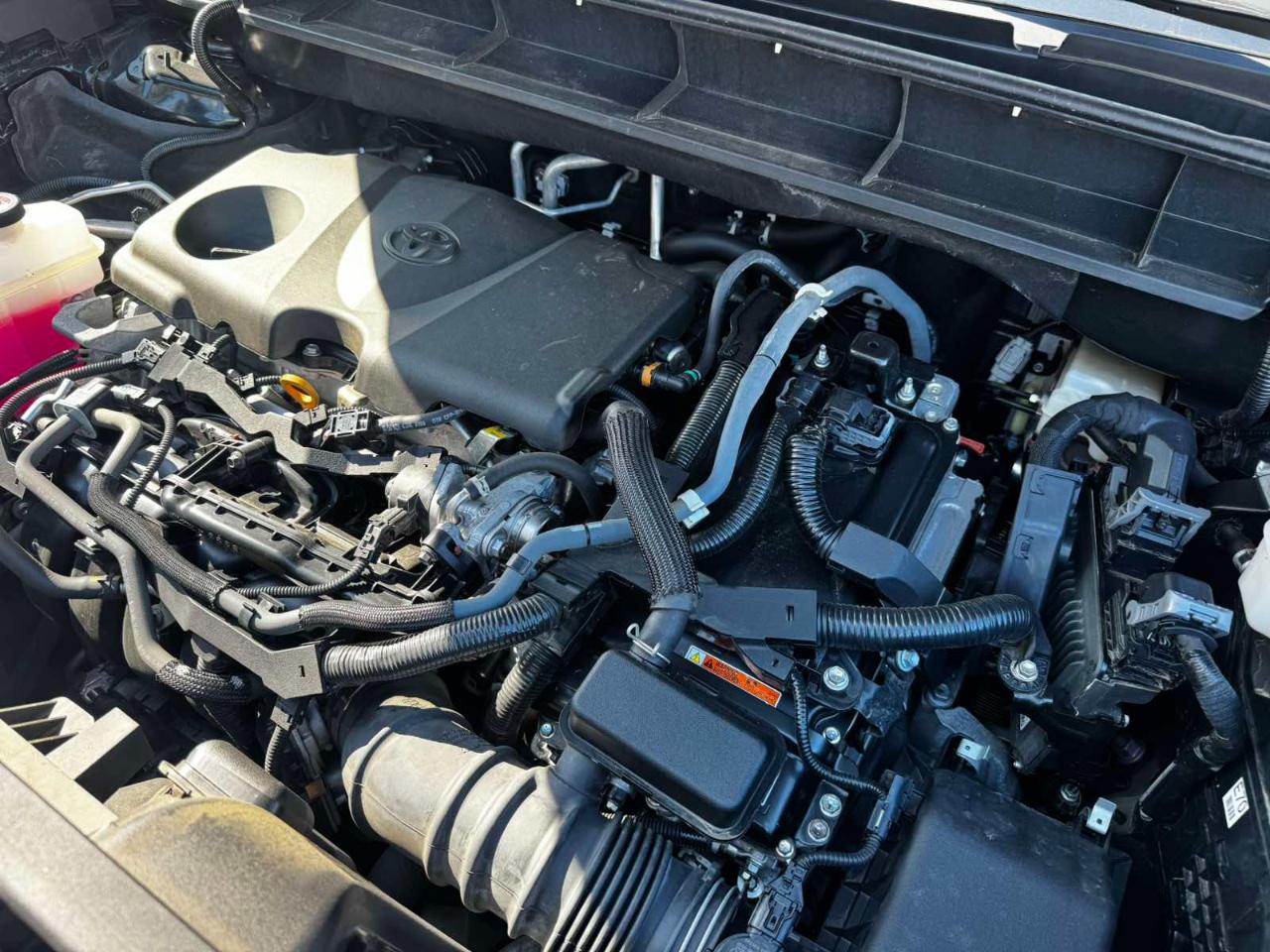 Toyota Highlander Hybrid XLE 2023