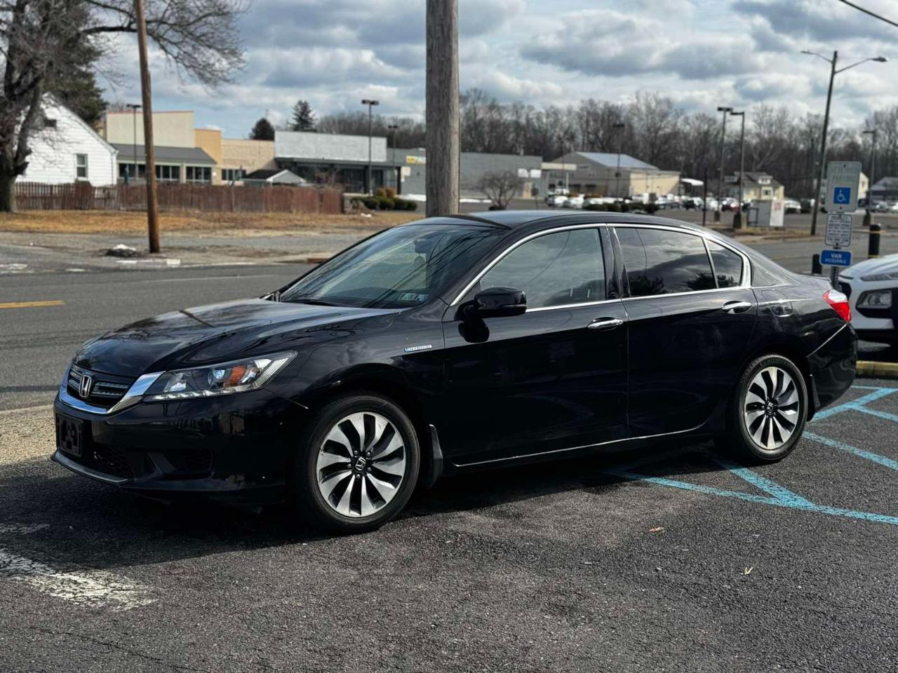 Honda Accord Hybrid Base 2015