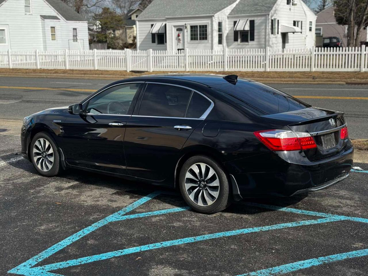 Honda Accord Hybrid Base 2015