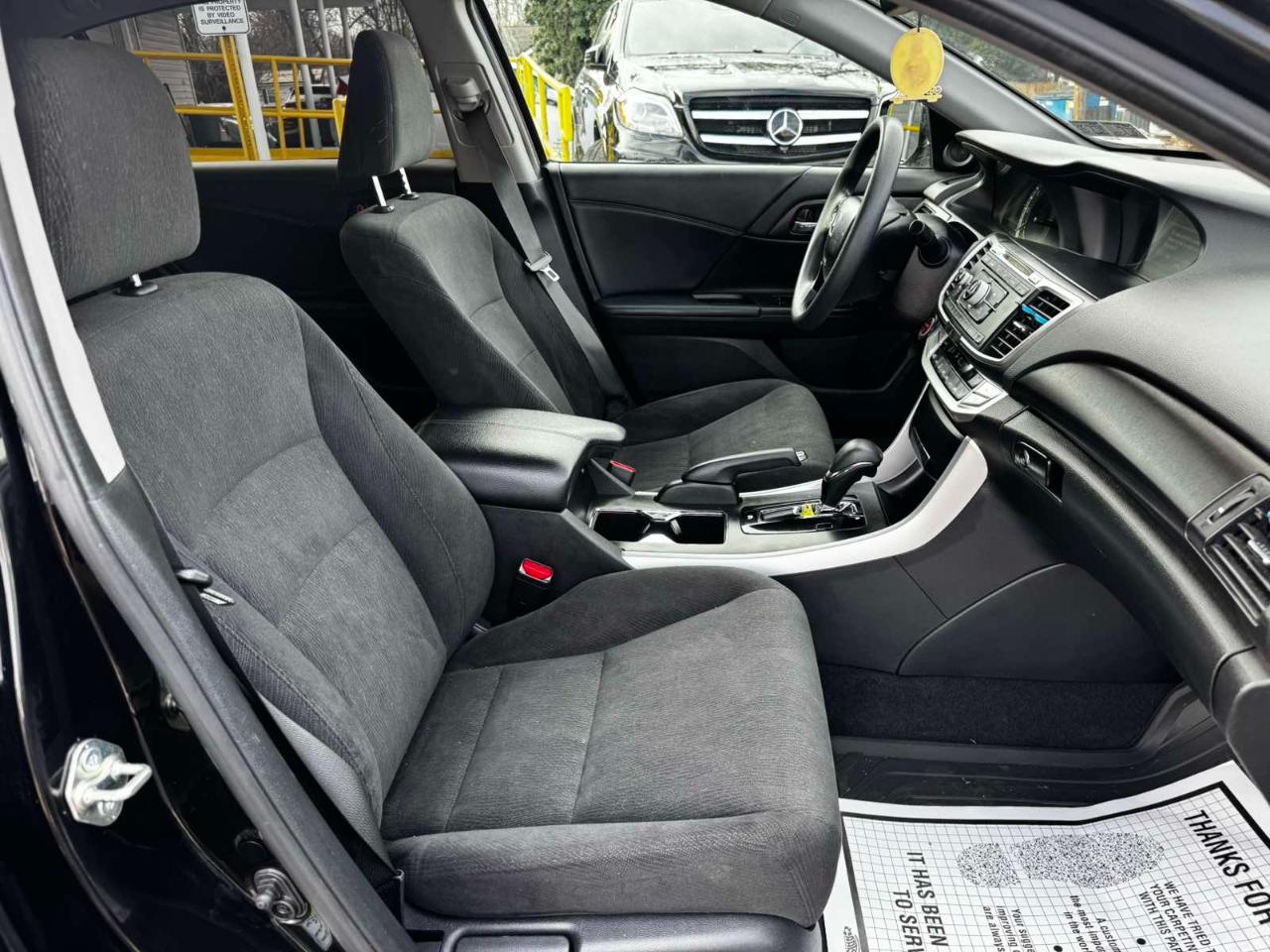 Honda Accord Hybrid Base 2015