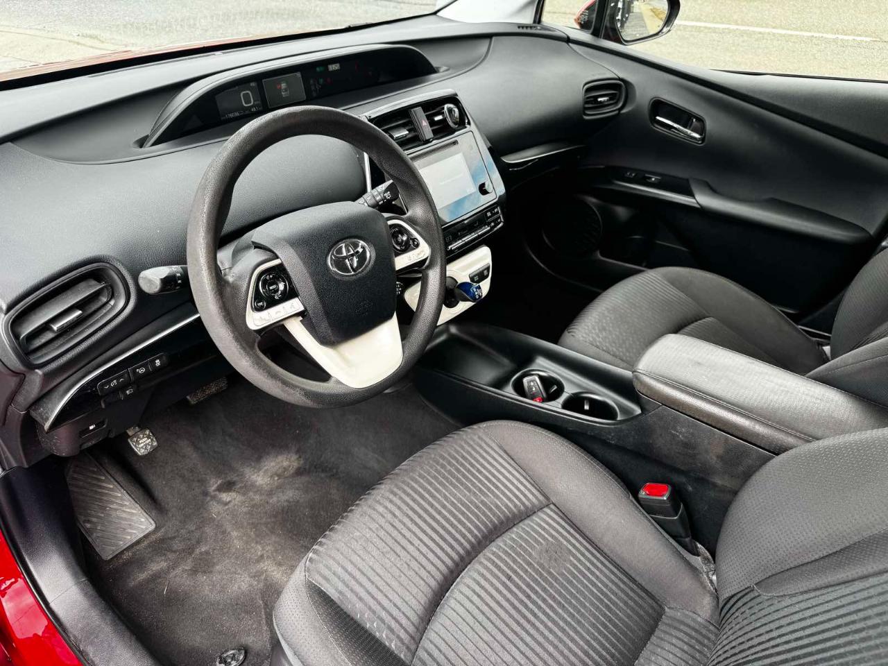 Toyota Prius Two 2018