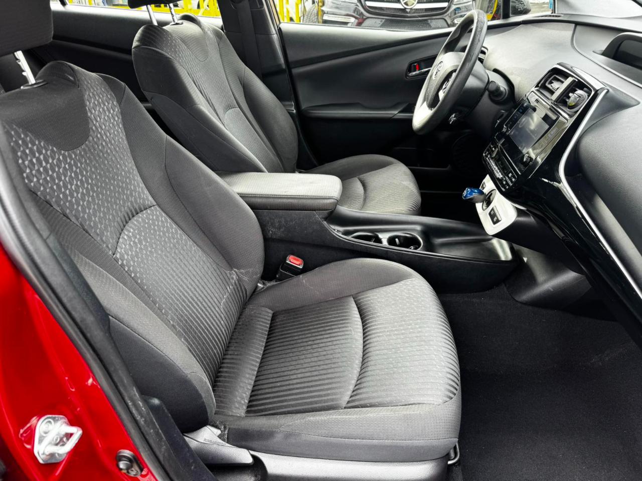 Toyota Prius Two 2018