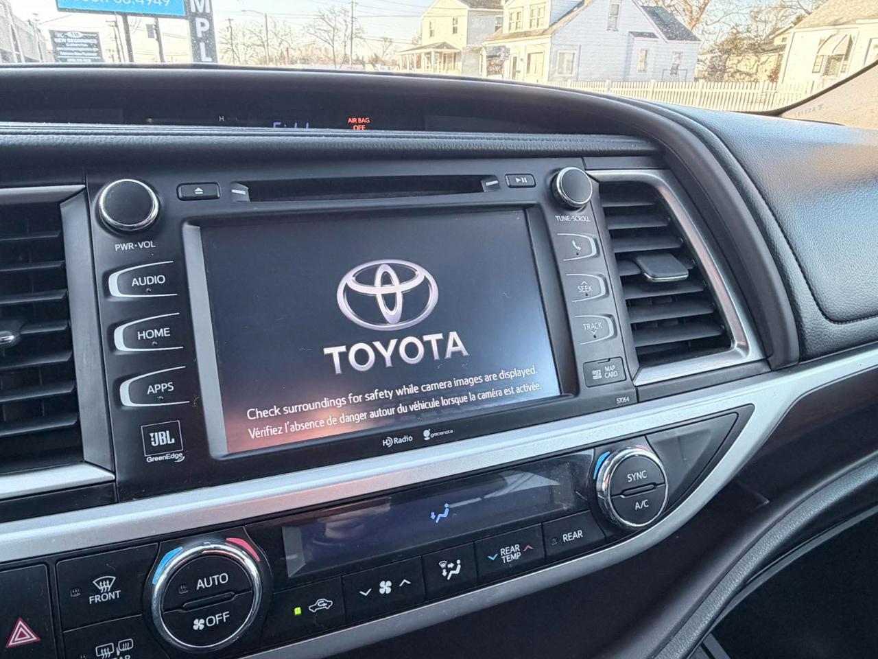 Toyota Highlander Hybrid Limited Platinum AWD 2015