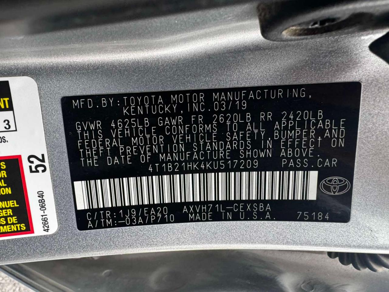 Toyota Camry Hybrid SE 2019