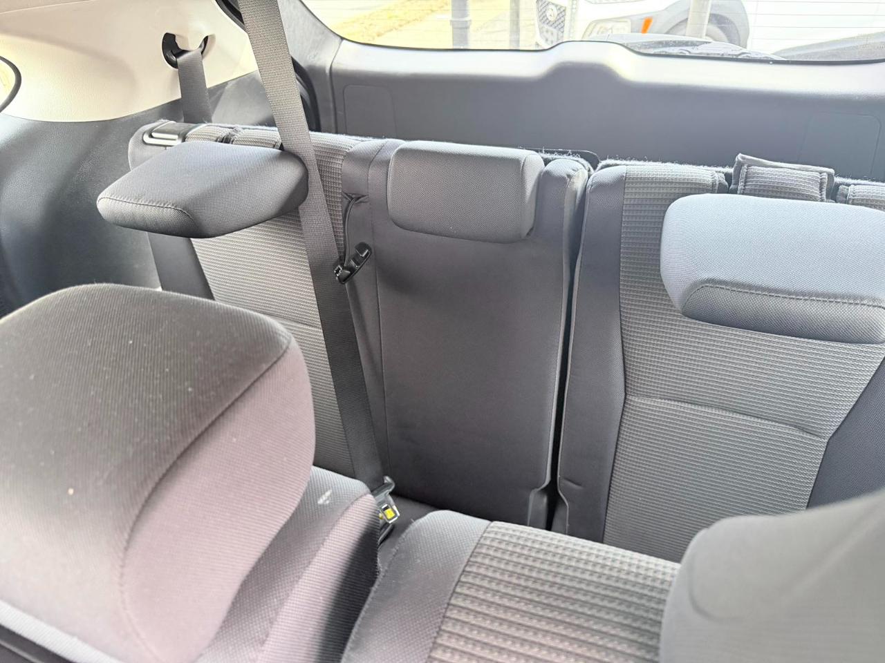 Toyota Highlander Hybrid LE 2023