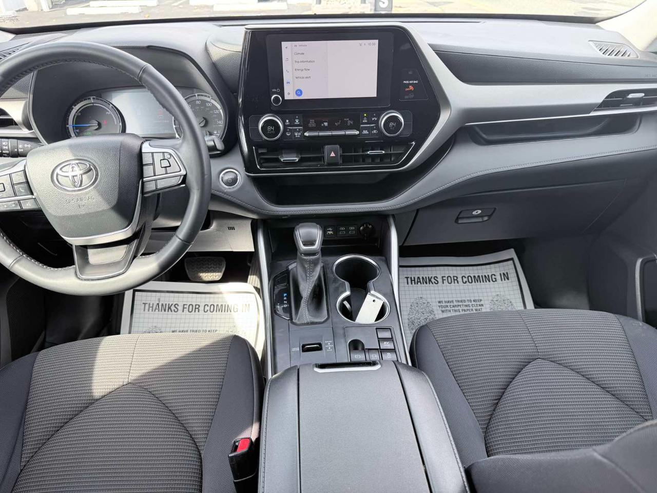 Toyota Highlander Hybrid LE 2023