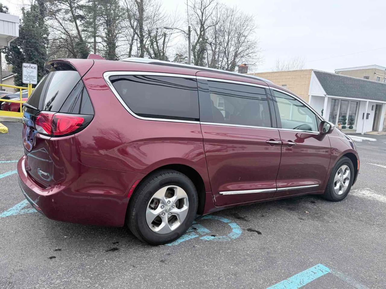 Chrysler Pacifica Hybrid Limited 2018