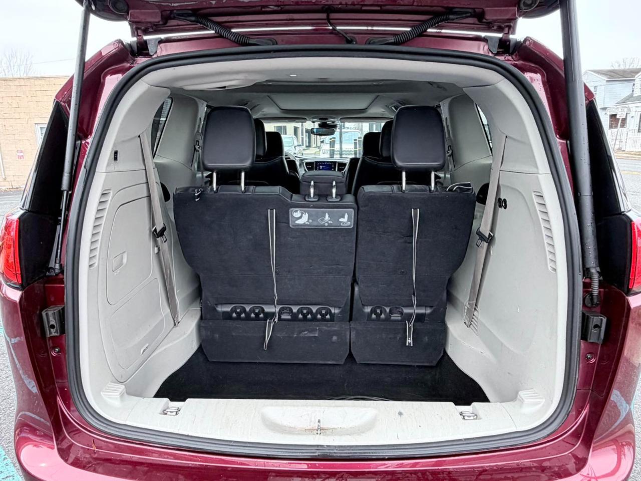 Chrysler Pacifica Hybrid Limited 2018