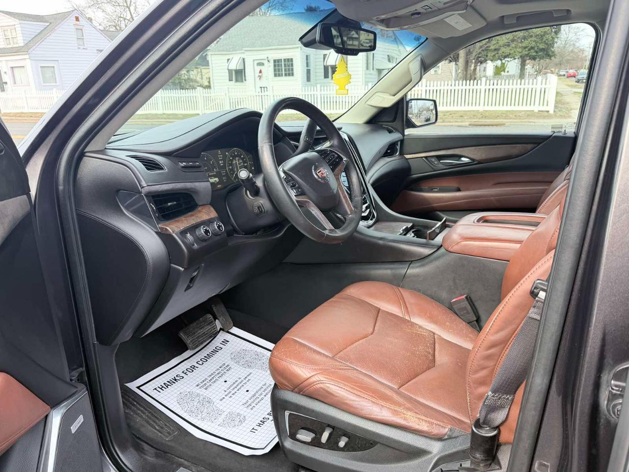 Cadillac Escalade ESV Premium 4WD 2015