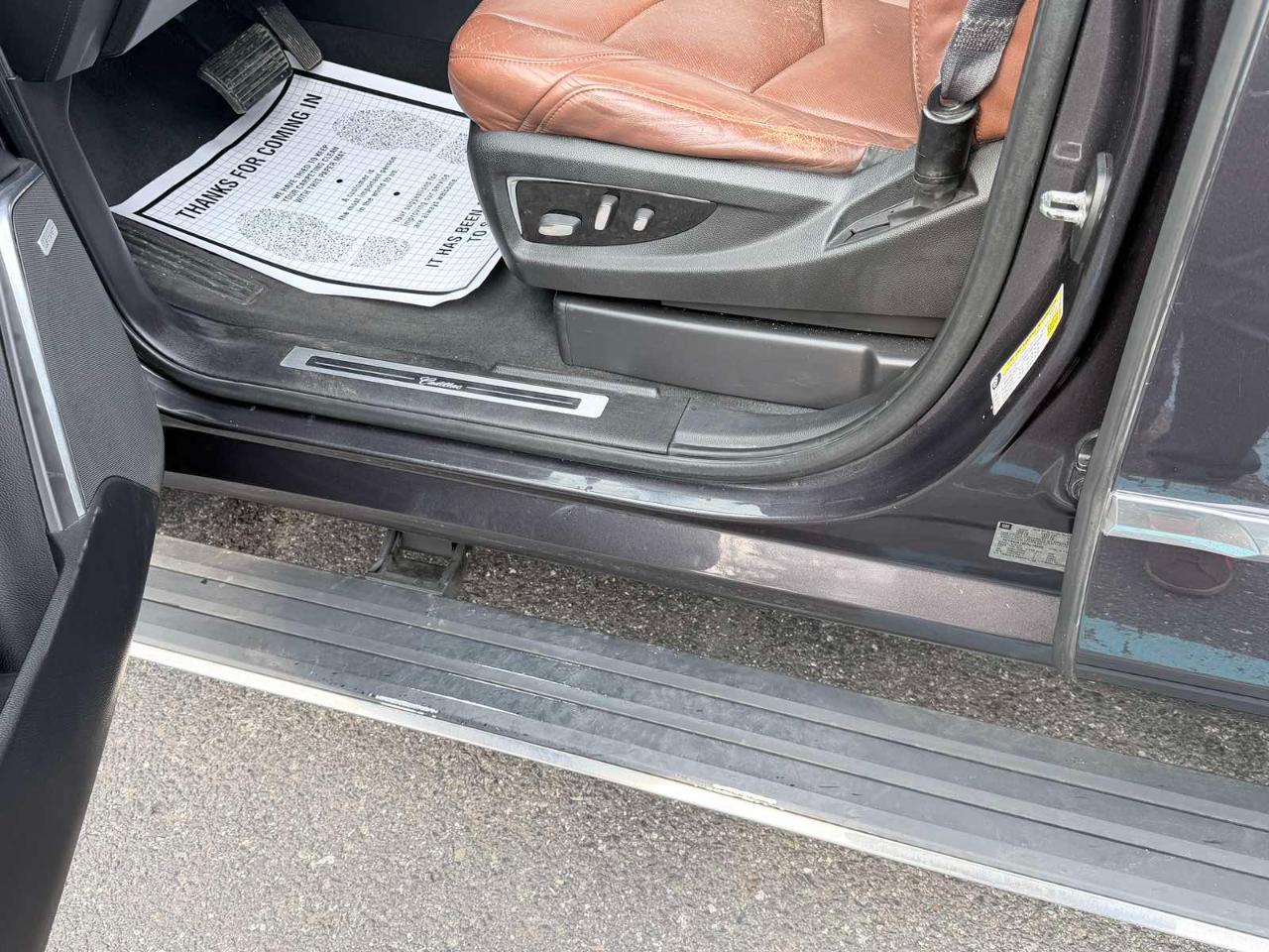 Cadillac Escalade ESV Premium 4WD 2015