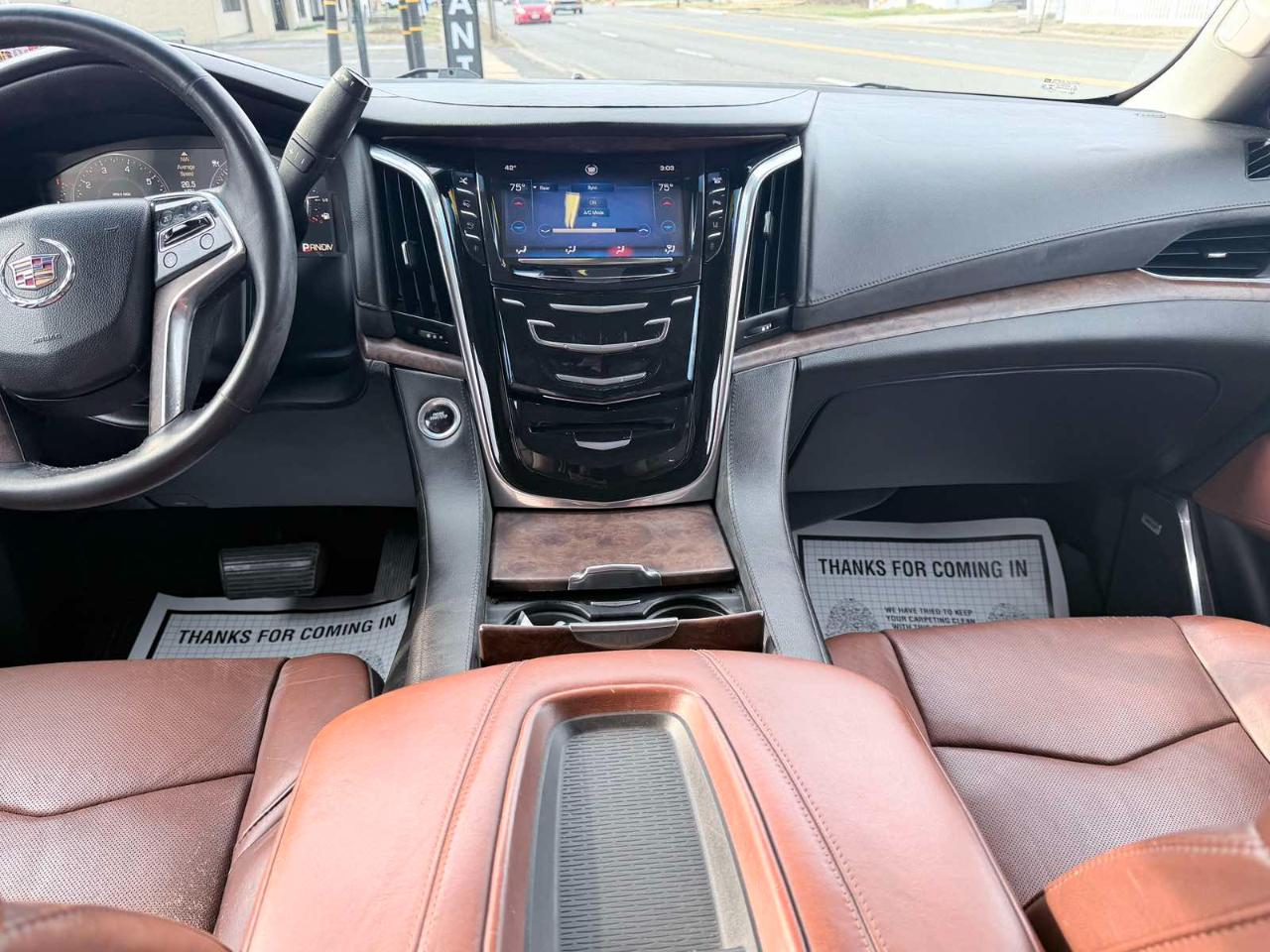 Cadillac Escalade ESV Premium 4WD 2015