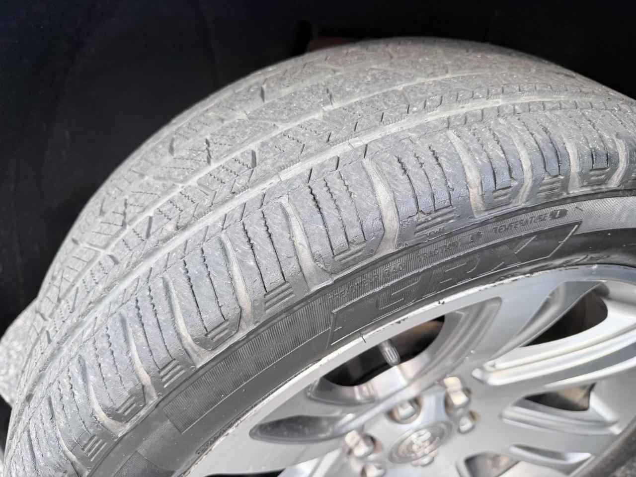 Cadillac Escalade ESV Premium 4WD 2015