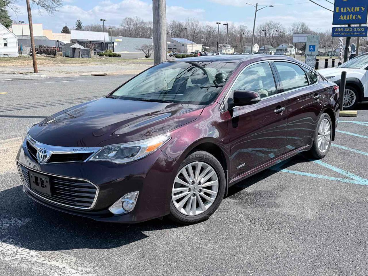 Toyota Avalon Hybrid XLE Touring 2015