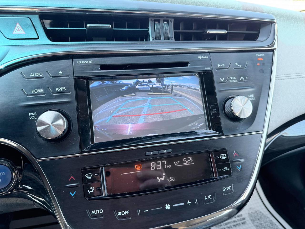 Toyota Avalon Hybrid XLE Touring 2015