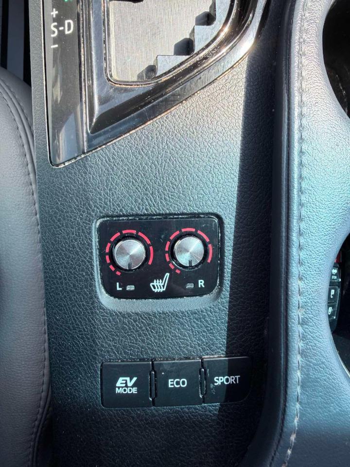 Toyota Avalon Hybrid XLE Touring 2015