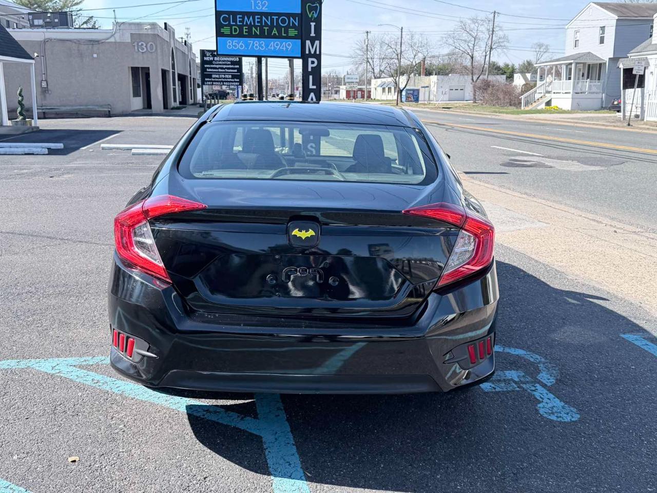 Honda Civic LX Sedan CVT 2017