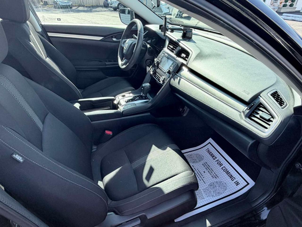 Honda Civic LX Sedan CVT 2017